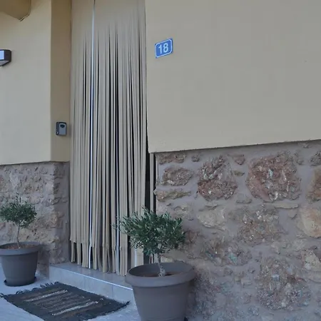 Apartament Molaoi Apartment *