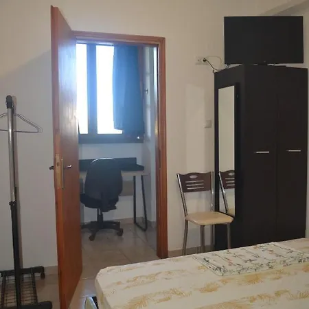 Molaoi Apartment Apartament Moláoi